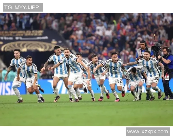 篮球球星与足球队的深度合作与互动探索跨界合作的多重价值与影响